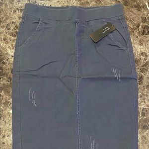 Gray and Cream Small Pencil Skirt!